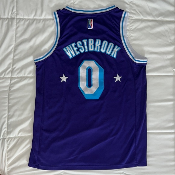 Los Angeles Lakers CityEdition:Russel Westbrook Nike Dri-FIT NBA Swingma… - Picture 4 of 5